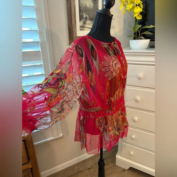 Johnny Was
FEATHER LARK MESH BLOUSE, XL - Picture 5 of 9